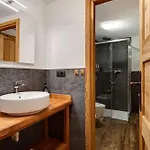 Aux Pieds Du Malatra' 2 Apartmán *